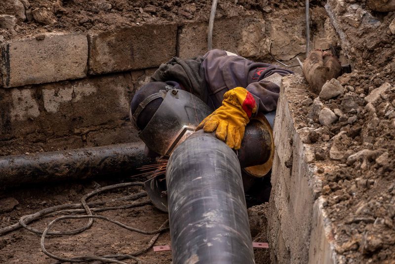 Vodovodní přípojka PE na pískovém loži – Litomyšl, PE 100 d32, 18 bm, hloubka 1,3 m, vodoměrná šachta